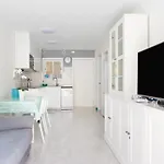 Home2book Cozy Pool & Terrace Cristianos Apartamento